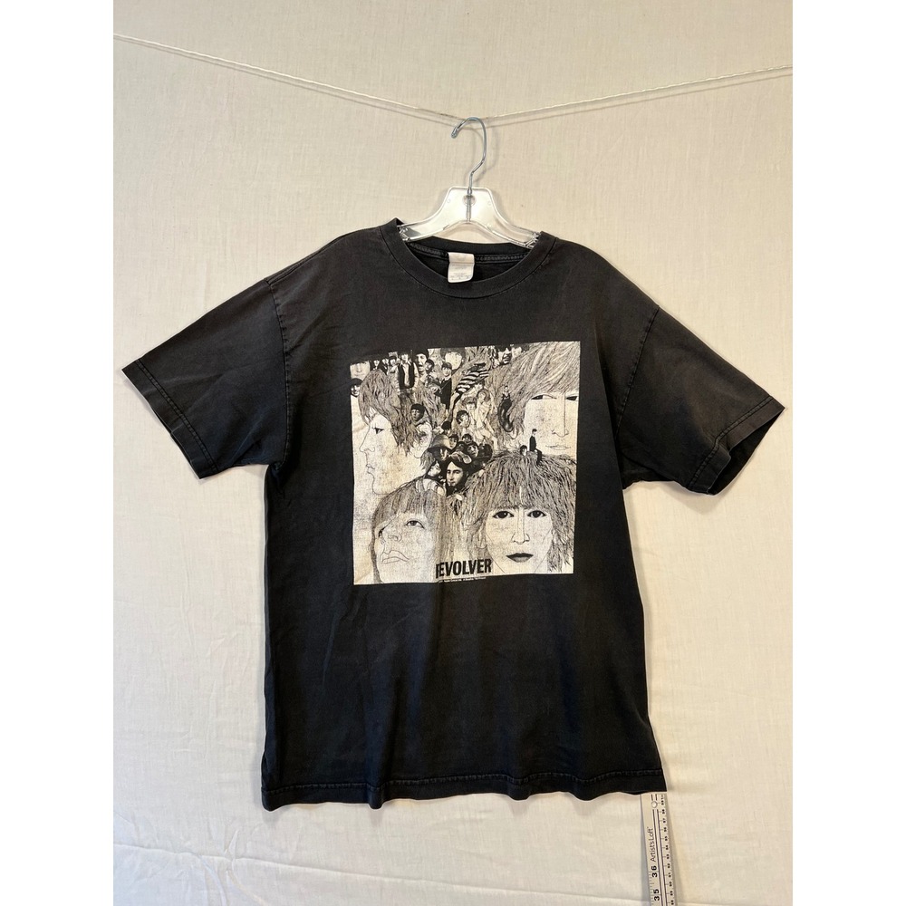 The Beatles Revolver Album Graphic T-Shirt Black Mens Large 2002 Apple Corps